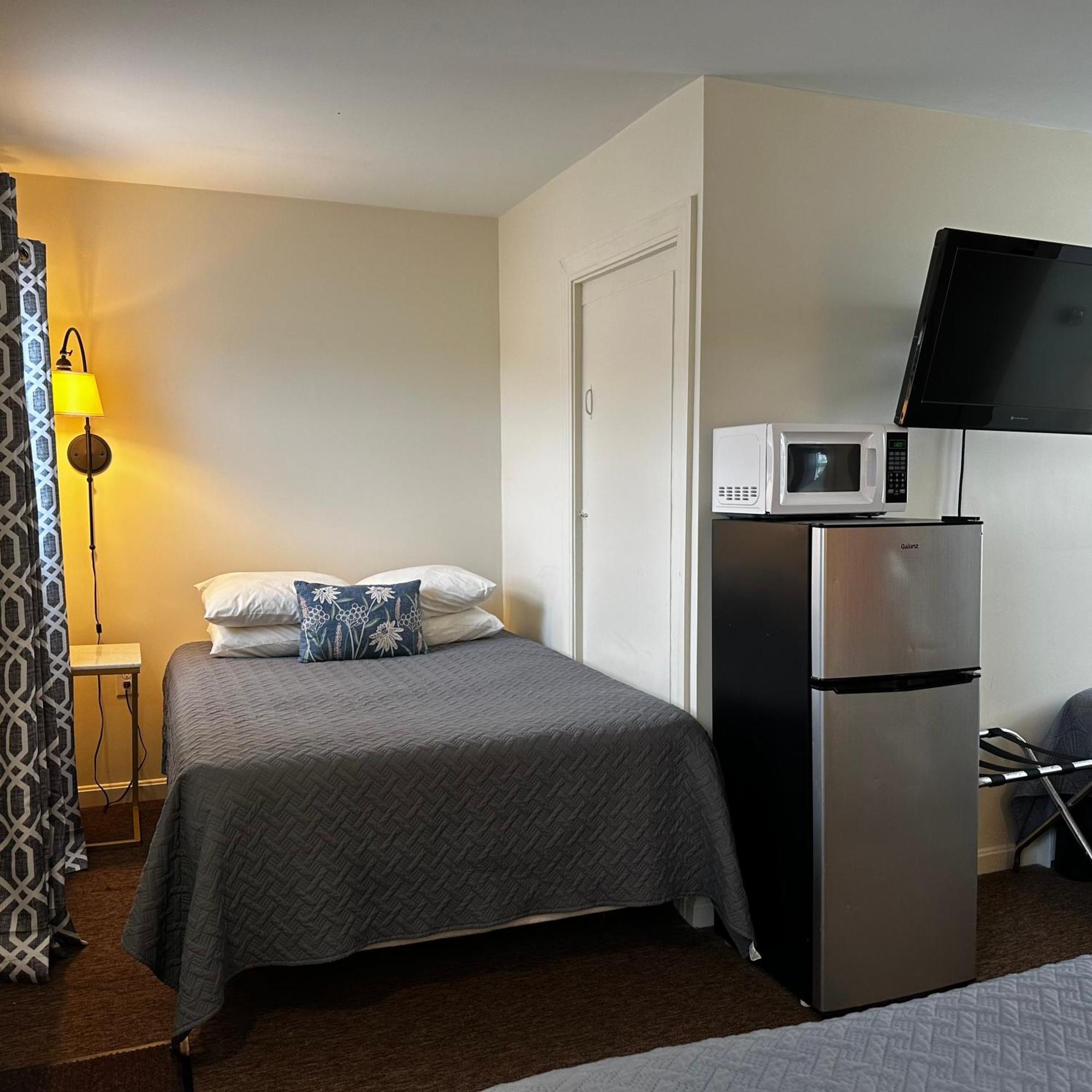 The Whitetail Inn And Suites- Lincoln Exterior foto